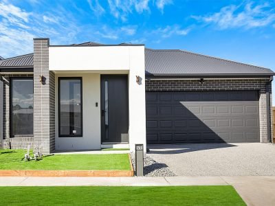45 kurrajong rd, MICKLEHAM, VIC 3064