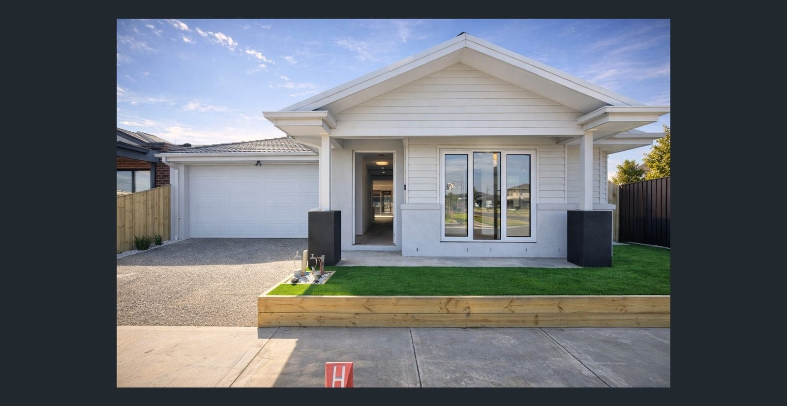 2 BEGA WAY, DONNYBROOK, VIC 3064